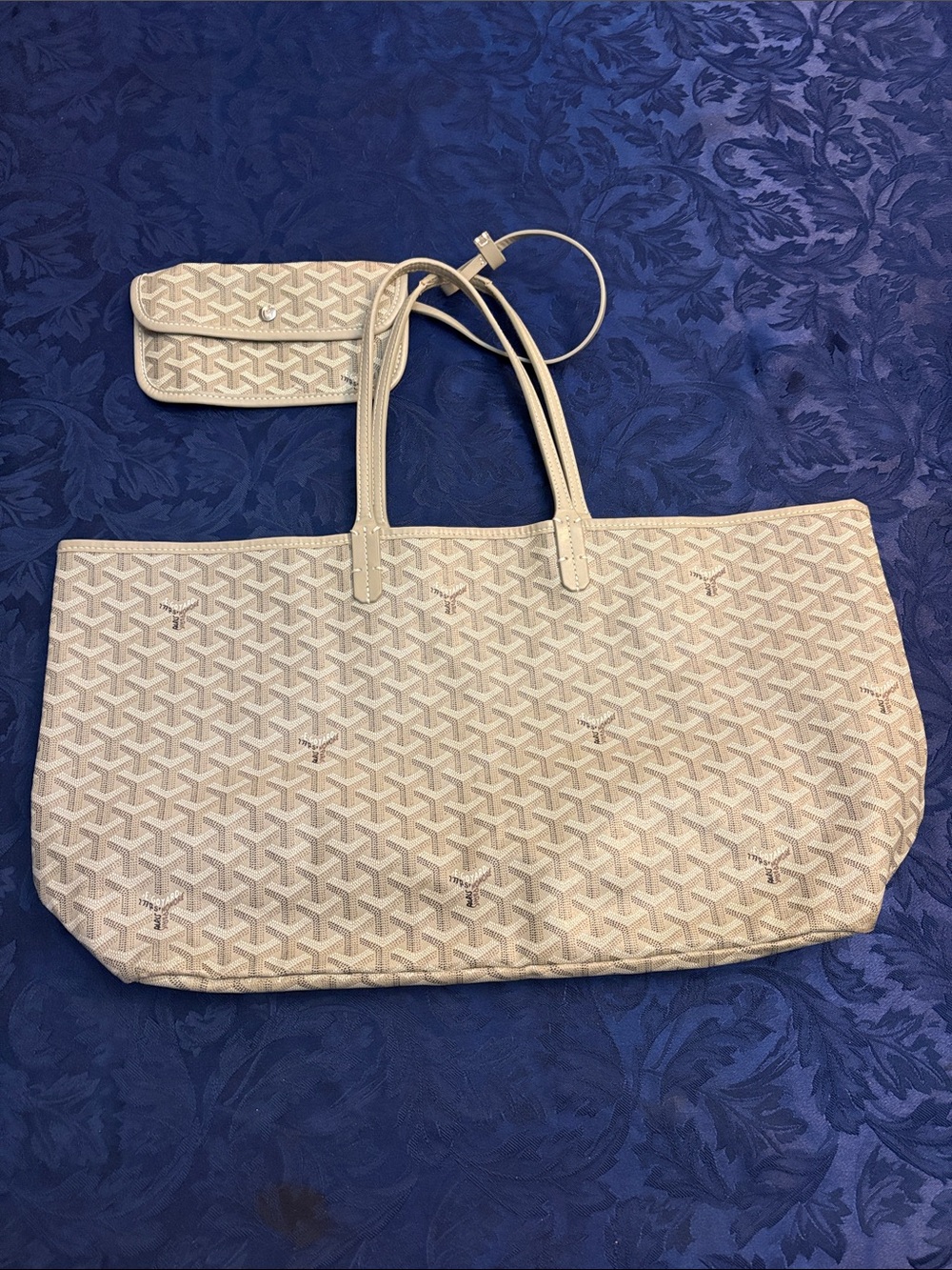 Goyard St. Louis Style Tote Bag – light grey Monogram | 21.5” x 11”